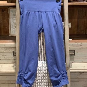 Calia unlined Capri tights SZ S